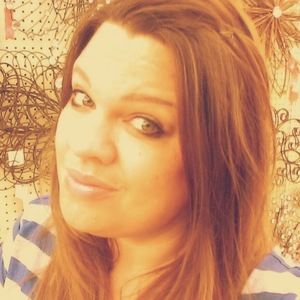 Meet your Posher, Becca